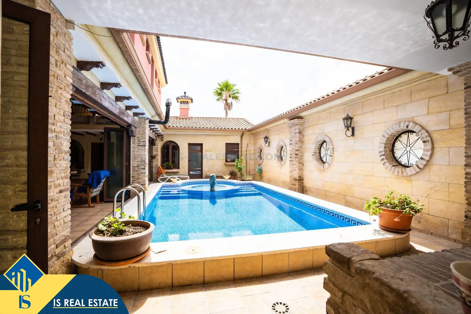 Casa amb piscina en venda a San Miguel de Salinas