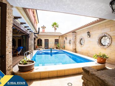 Haus mit Pool zum Verkauf in San Miguel de Salinas