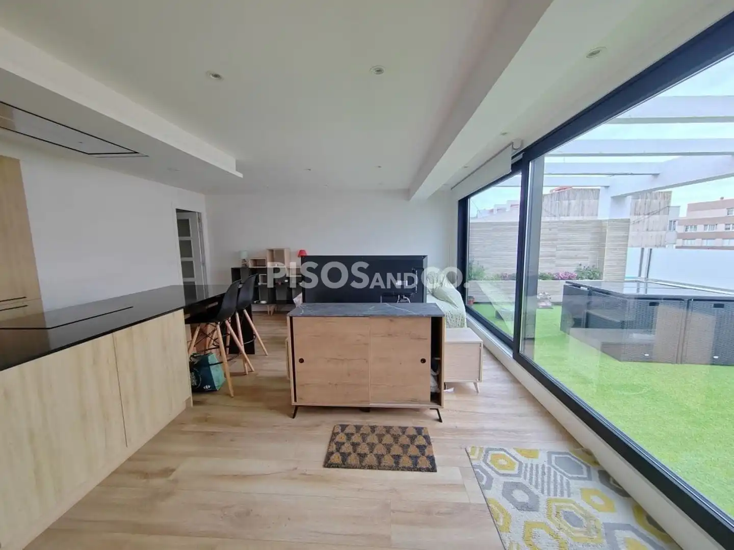Piso en venta en A Coruña Capital  con Terraza y Trastero