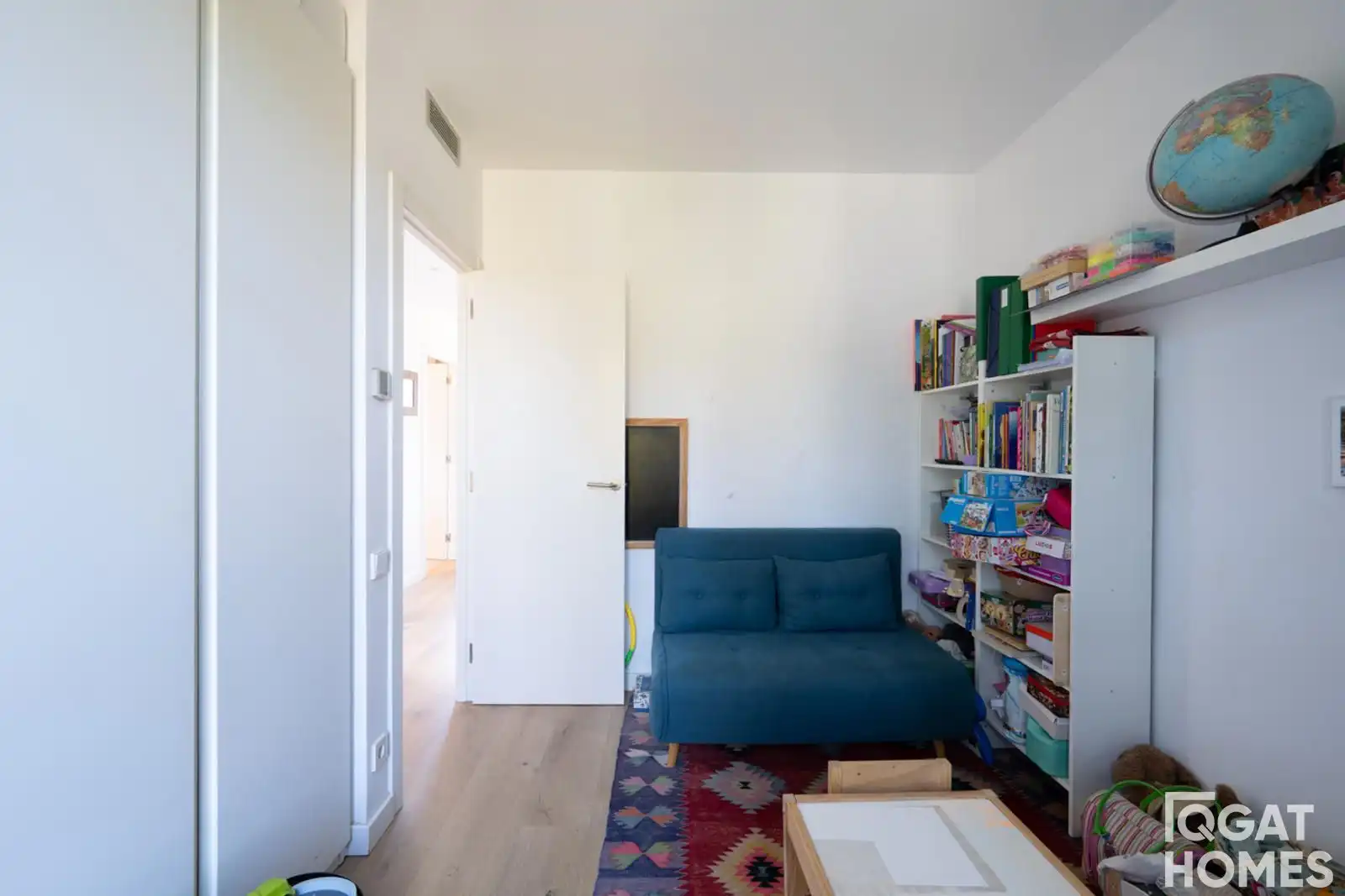 Living room of Detached homes for sale in Sant Cugat del Vallès  with Air Conditioner, Heating and Terrace