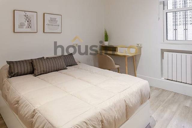 Piso en Alquiler en Juan Álvarez Mendizábal en Argüelles