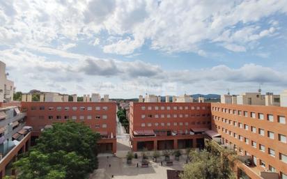 Vista exterior de Pis en venda en Vilafranca del Penedès amb Terrassa i Balcó