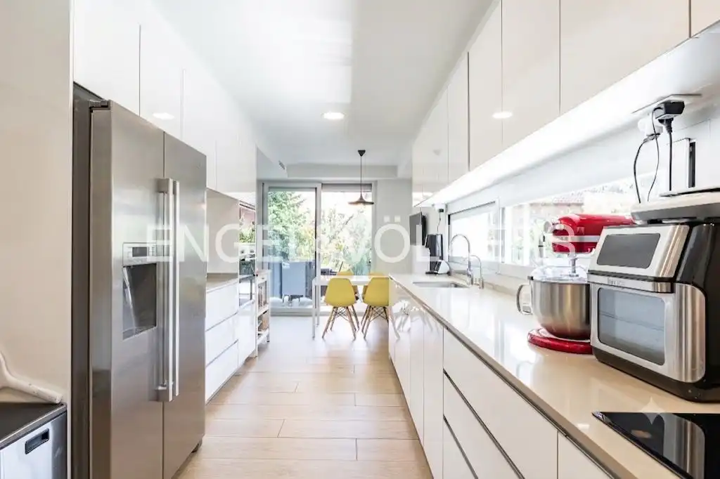 Flat with pool for sale in Carrer Maria Benlliure, imagen 22