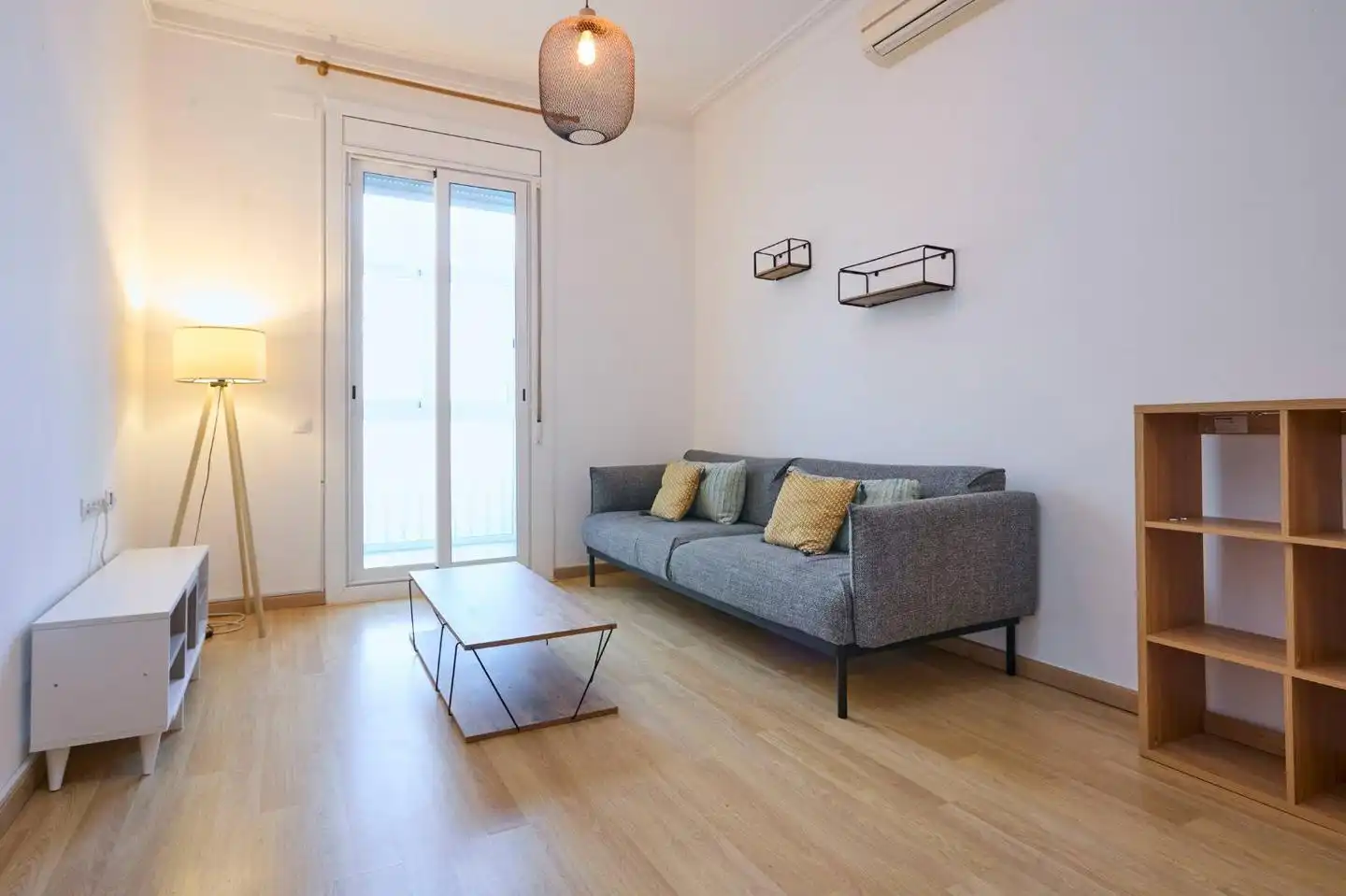 Wohnung mit Terrasse zum Verkauf in calle de Sardenya, imagen 2