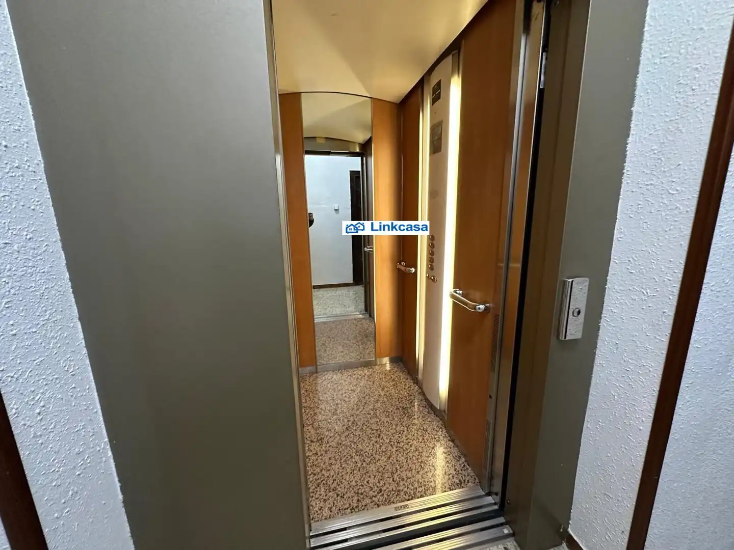 Piso en venta en EMPERATRIZ ISABEL, San Isidro