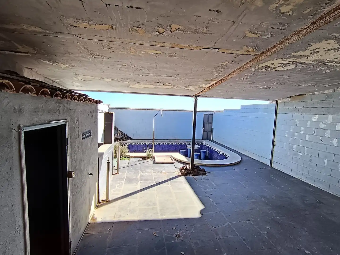 Terraza de Casa adosada en venta en Alcolea de Calatrava con Calefacción, Jardín privado y Piscina