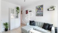 Living room of Flat for sale in  Barcelona Capital  with Furnished and Balcony