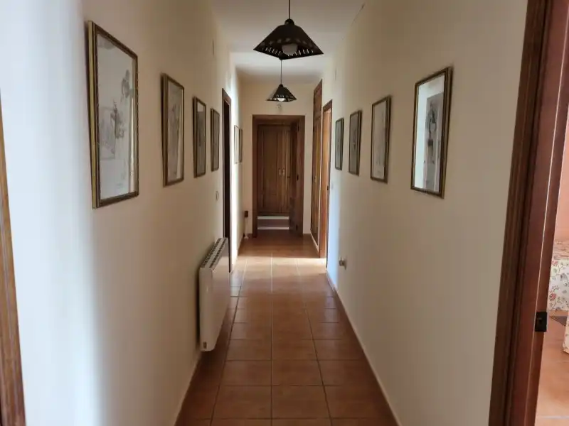 Casa o xalet en venda en Valdastillas amb Aire condicionat, Calefacció i Terrassa