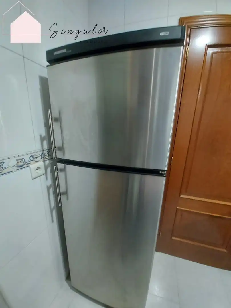 Küche von Wohnung zur Miete in Vigo  mit Heizung, Parkett und Terrasse