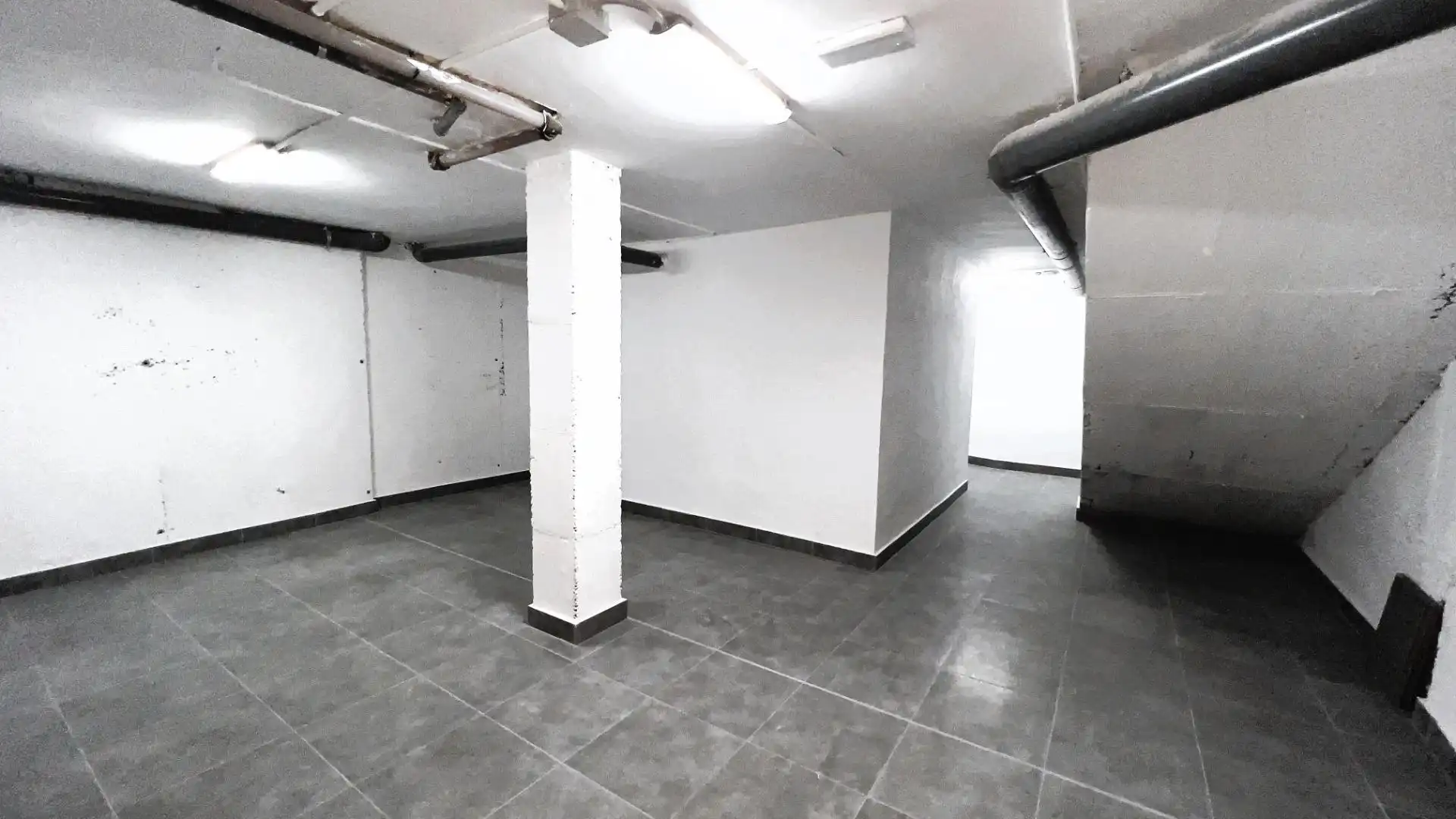 Business premises for sale in Calle de Basilio Boggiero, imagen 17
