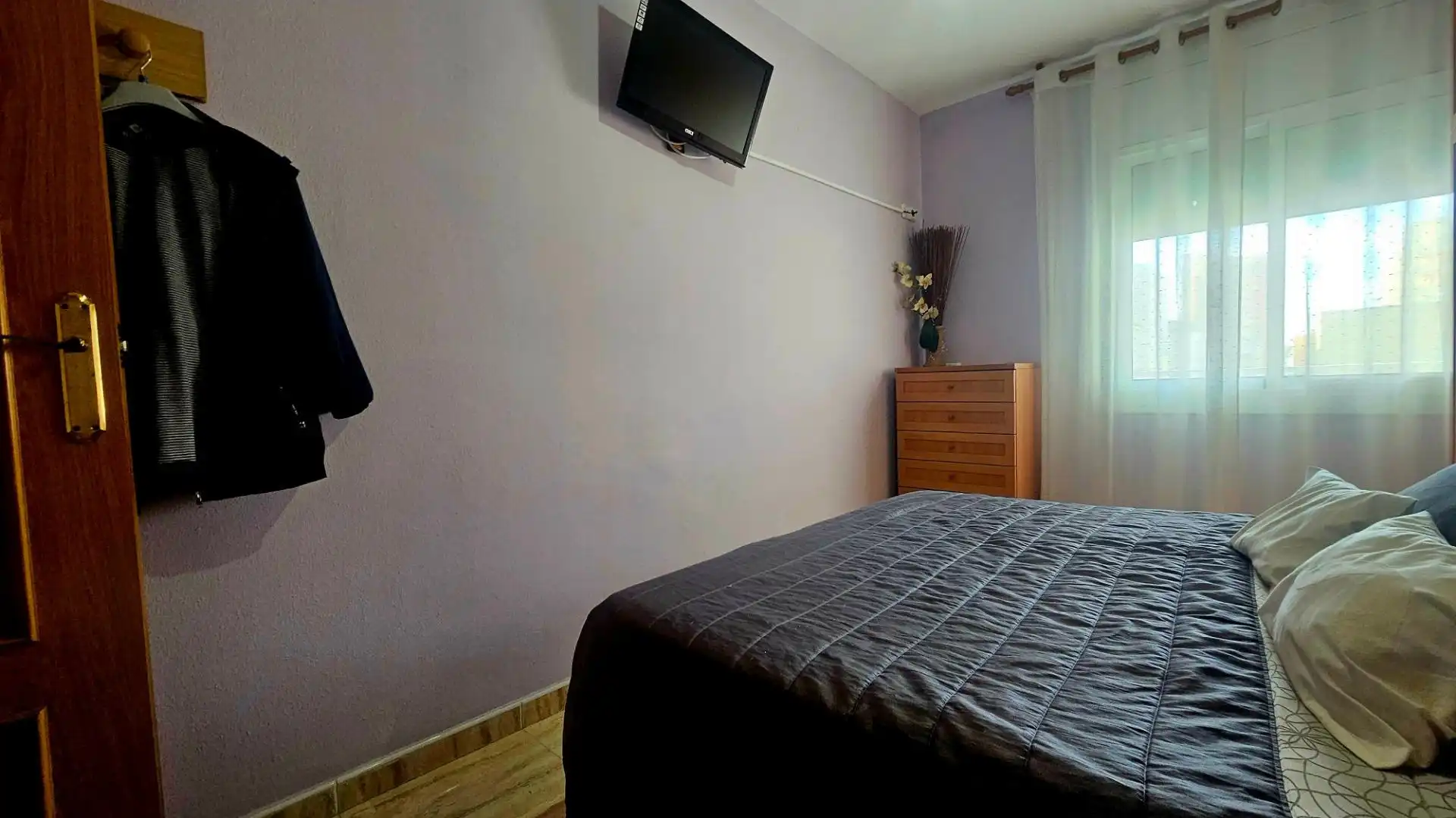 Habitación de Piso de alquiler en Cunit con Aire acondicionado, Terraza y Amueblado