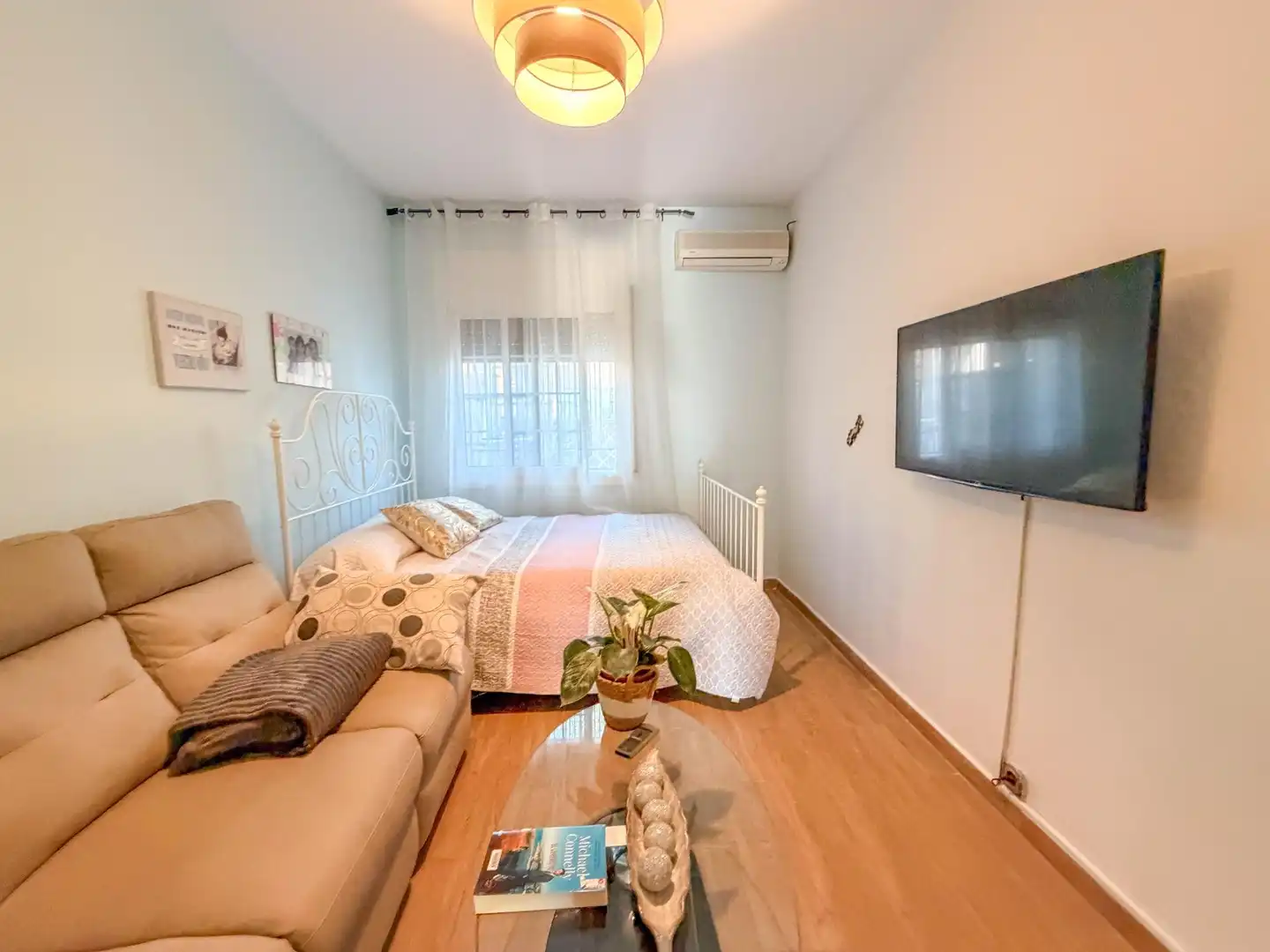 Bedroom of Detached homes for sale in Abrera  with Air Conditioner, Heating and Private garden