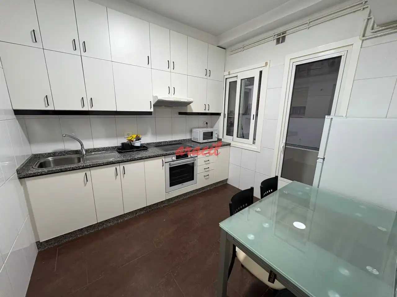 Küche von Wohnung zur Miete in Centro