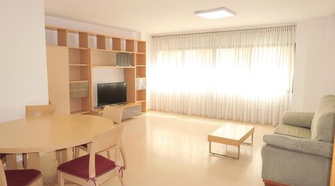 Photo 2 of Flat for rent in Mercado, Alicante / Alacant