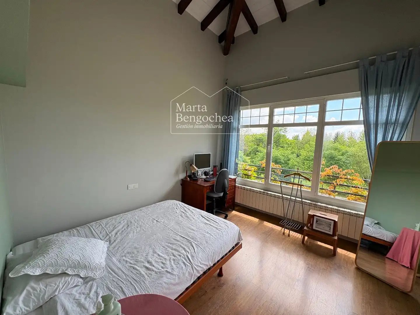 Habitación de Casa o chalet en venta en Legutio con Calefacción, Jardín privado y Terraza