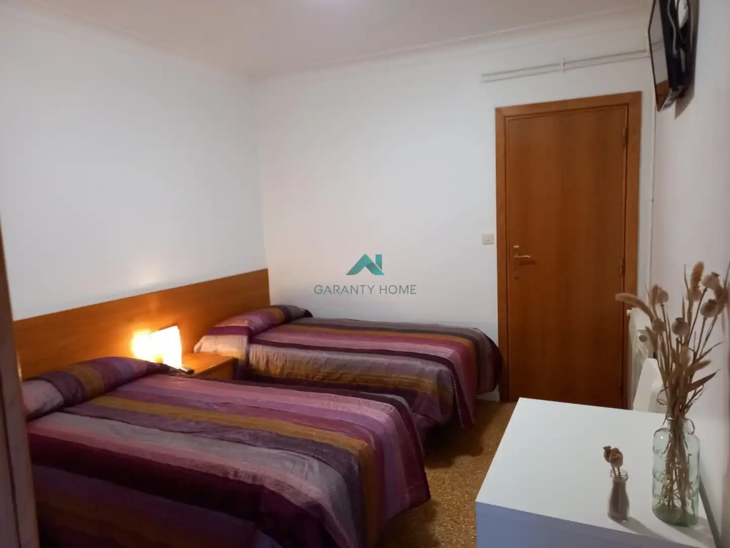 Bedroom of Flat for share in Vitoria - Gasteiz  with Heating
