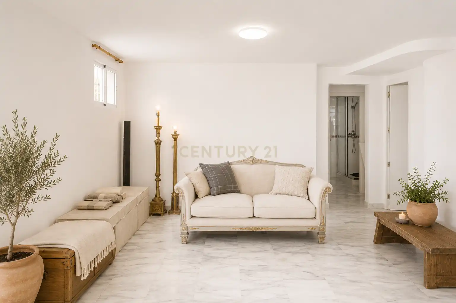 Wohnzimmer von Einfamilien-Reihenhaus zum Verkauf in Sant Josep de sa Talaia mit Klimaanlage, Privatgarten und Abstellraum