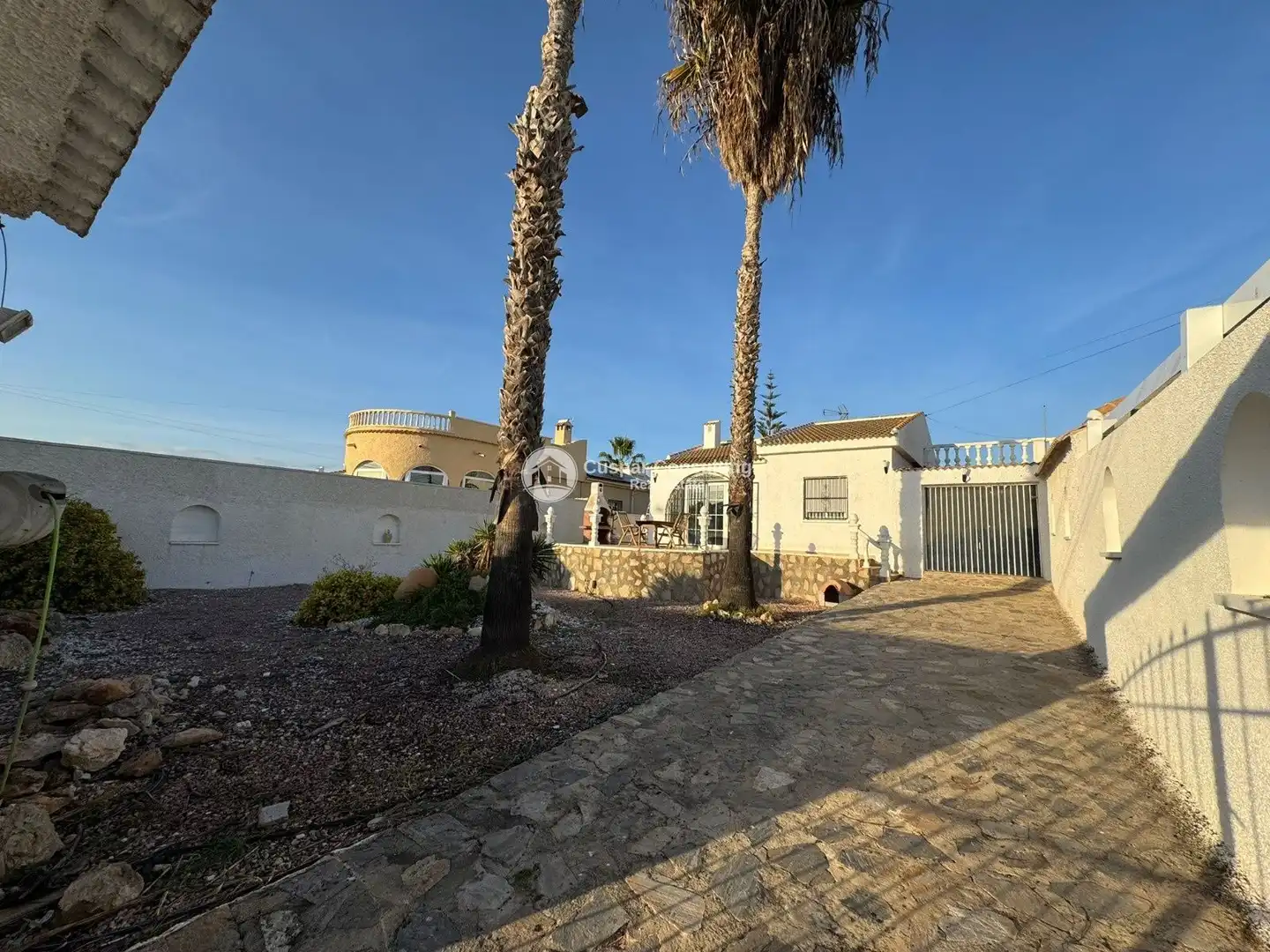 Vista exterior de Casa o chalet en venta en Torrevieja con Aire acondicionado, Terraza y Amueblado