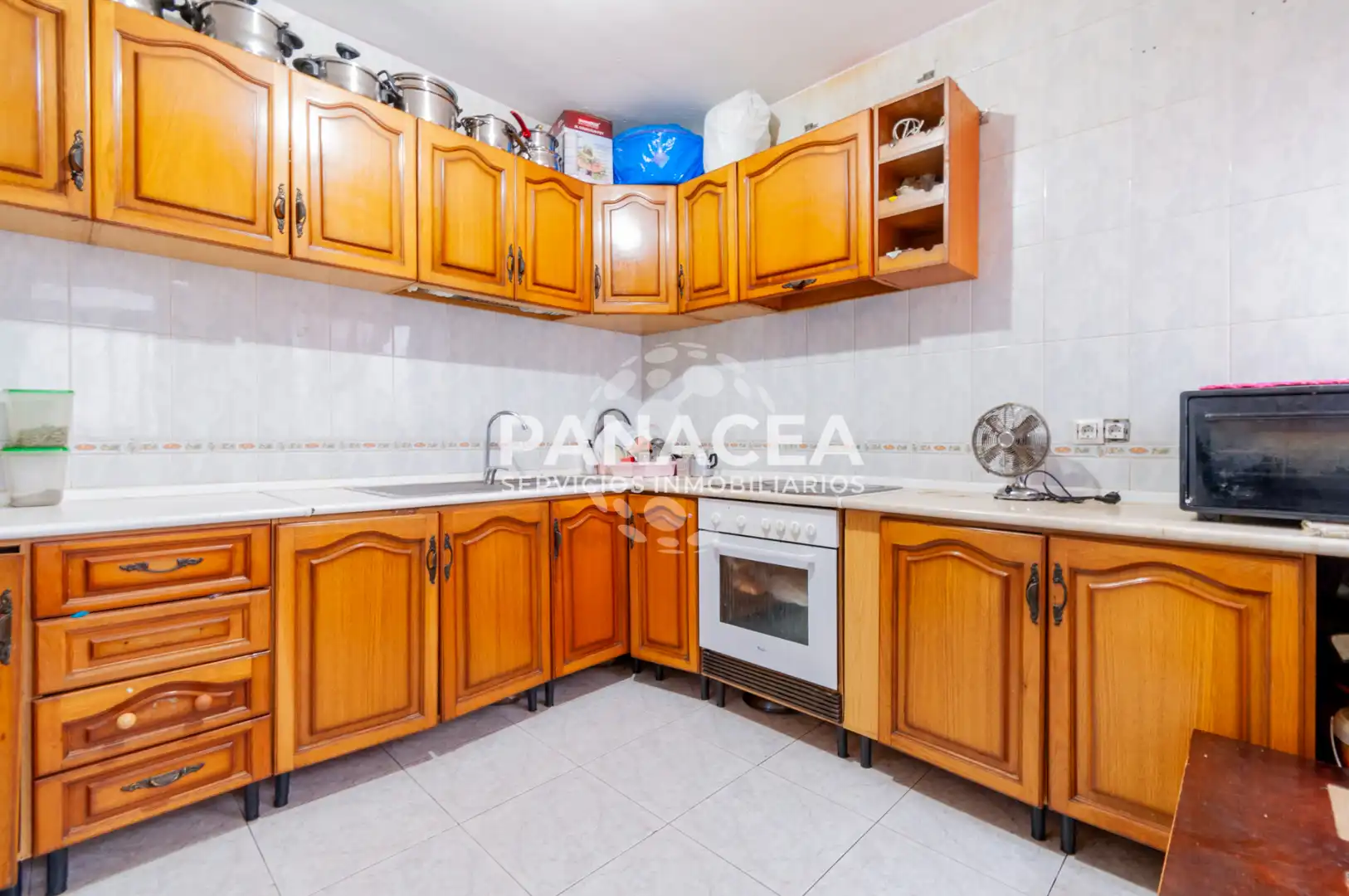 Kitchen of Flat for sale in Roquetas de Mar  with Furnished, Washing machine and Microwave