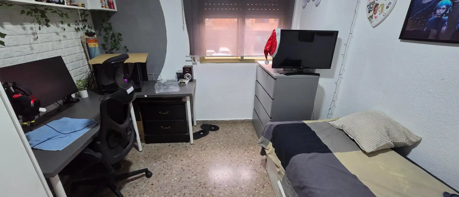 Habitación de Piso en venta en Valencia con Aire acondicionado, Trastero y Balcón