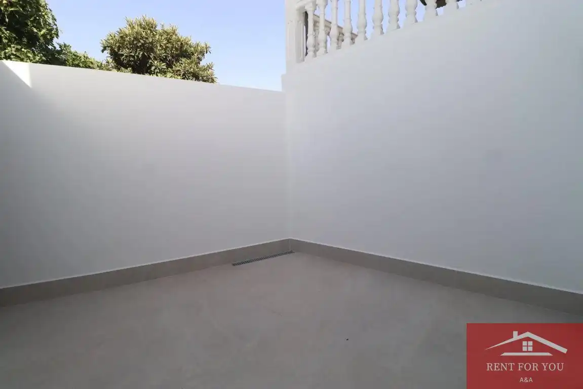 Ground floor for rent in Centro