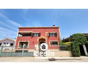 Exterior view of House or chalet for sale in Aranjuez  with Heating, Private garden and Terrace
