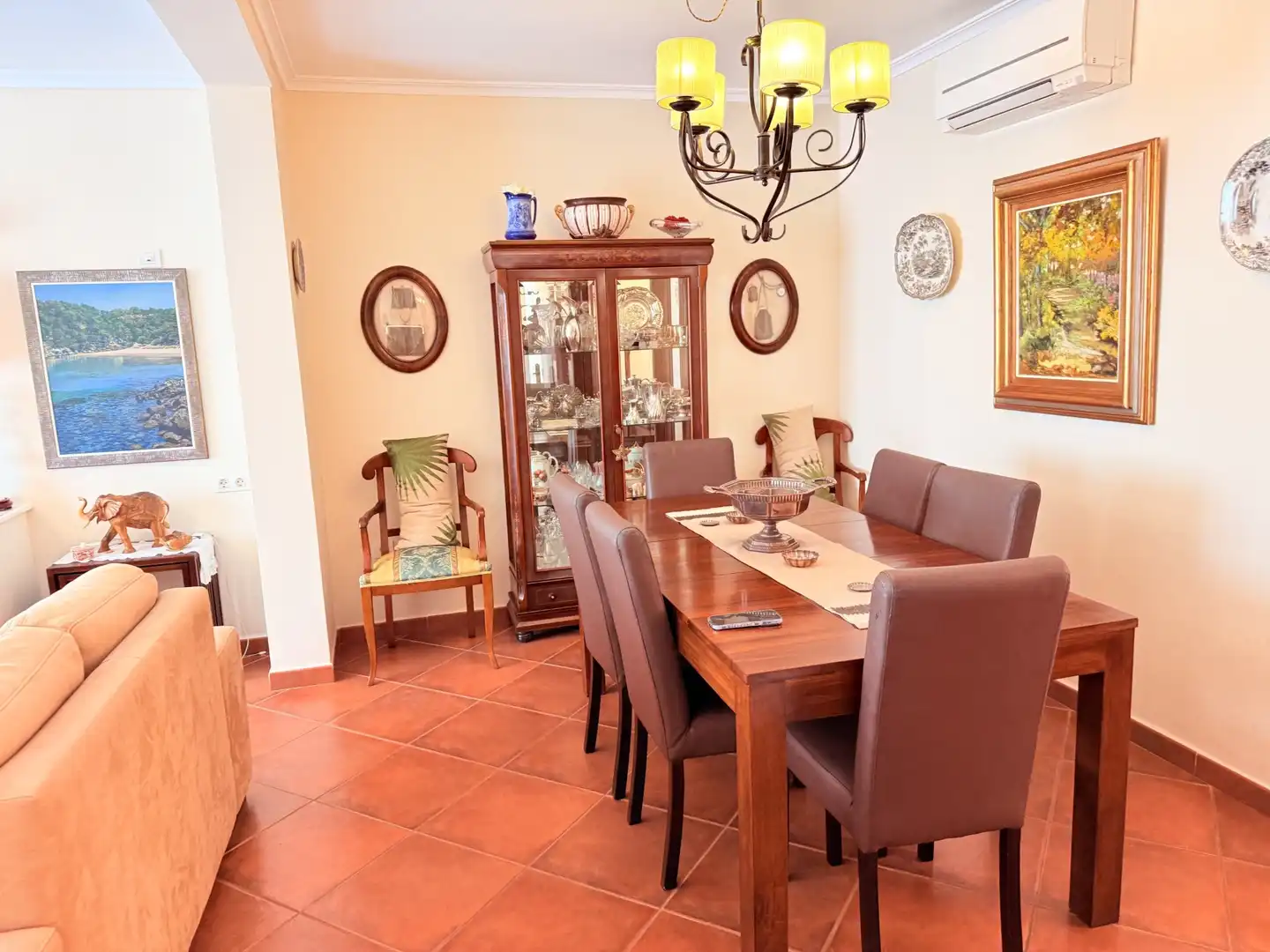 Comedor de Casa o chalet en venta en Ciutadella de Menorca con Aire acondicionado, Calefacción y Jardín privado