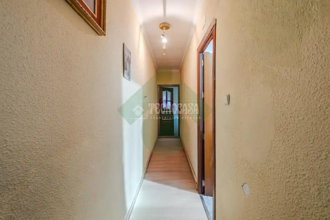 Flat for sale in Madrid  with Air Conditioner and Heating