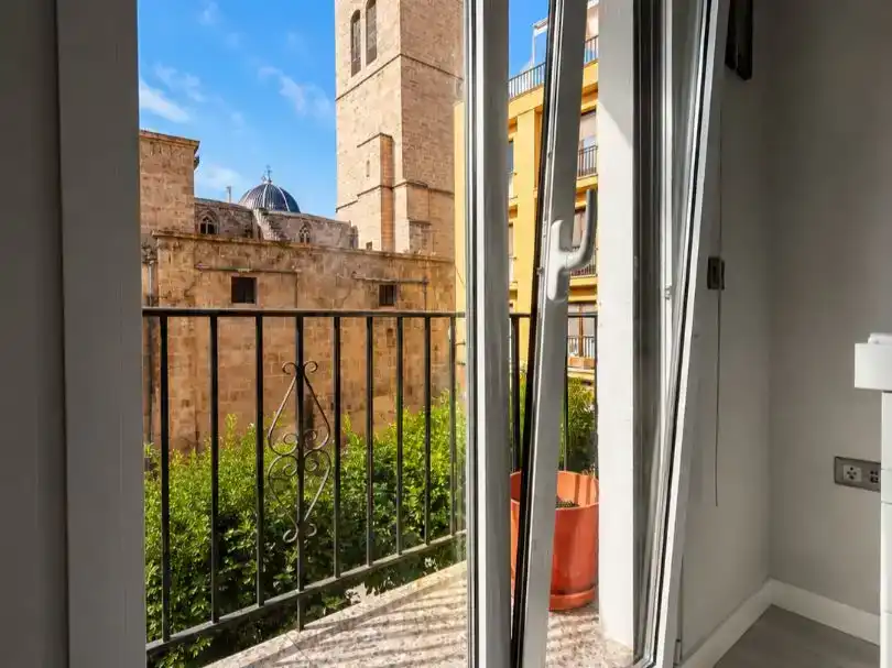 Vista exterior de Pis en venda en Orihuela ciudad