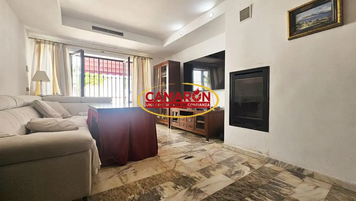 Living room of Houses for sale in Coria del Río