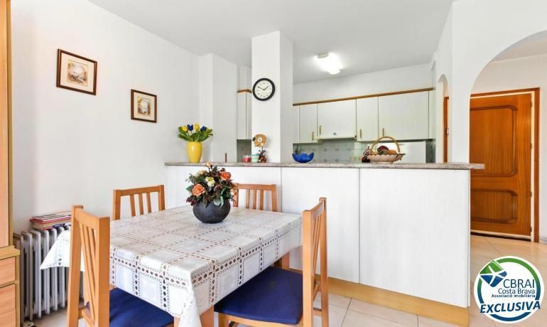 Cocina de Apartamento en venta en Empuriabrava con Amueblado