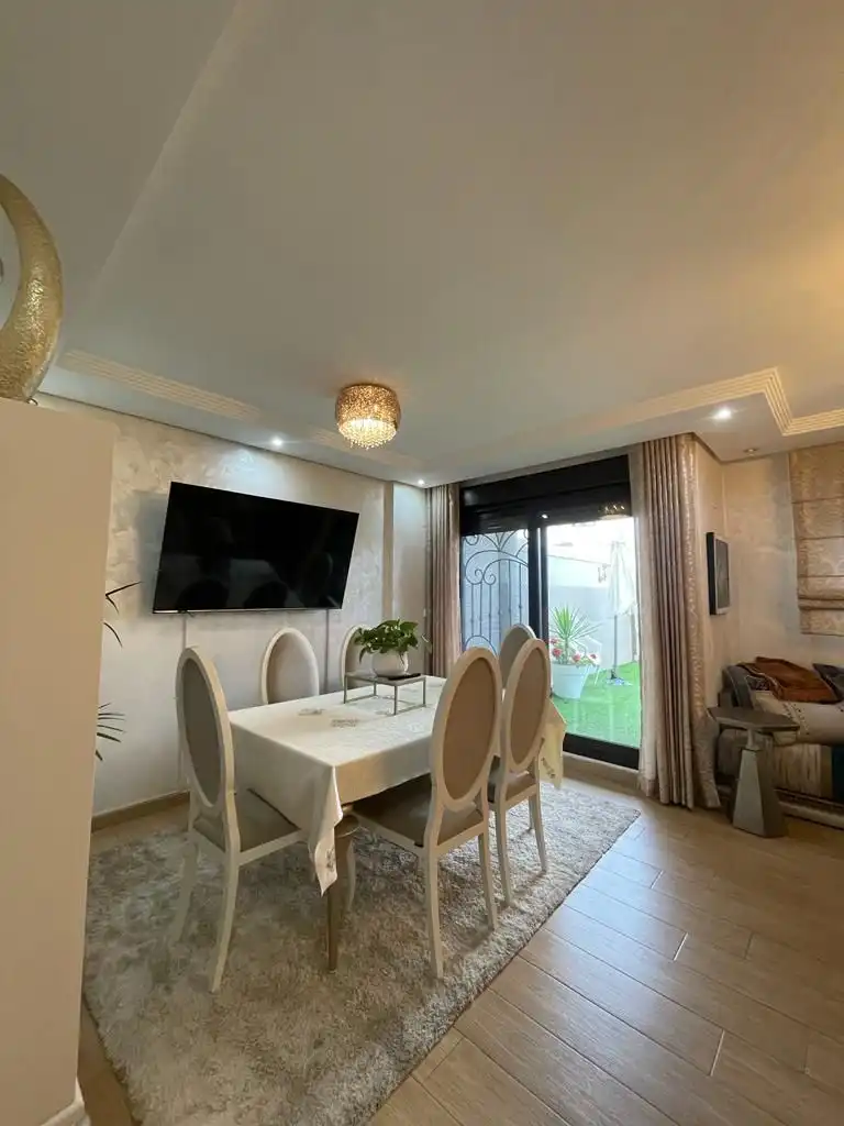 Comedor de Casa adosada en venta en Melilla con Aire acondicionado, Jardín privado y Terraza