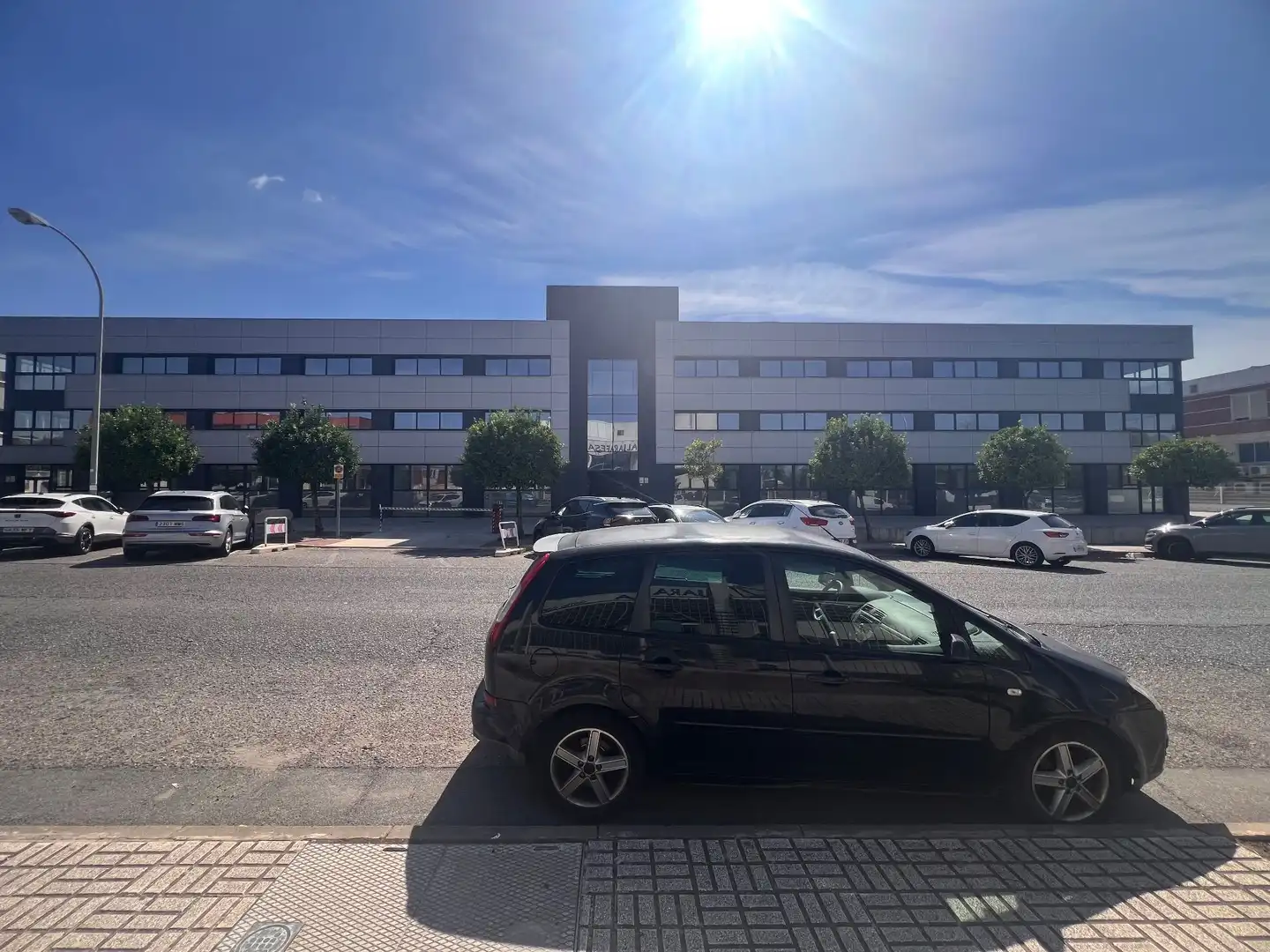 Mixt residencial amb ascensor de lloguer a Artesania 22, imagen 9