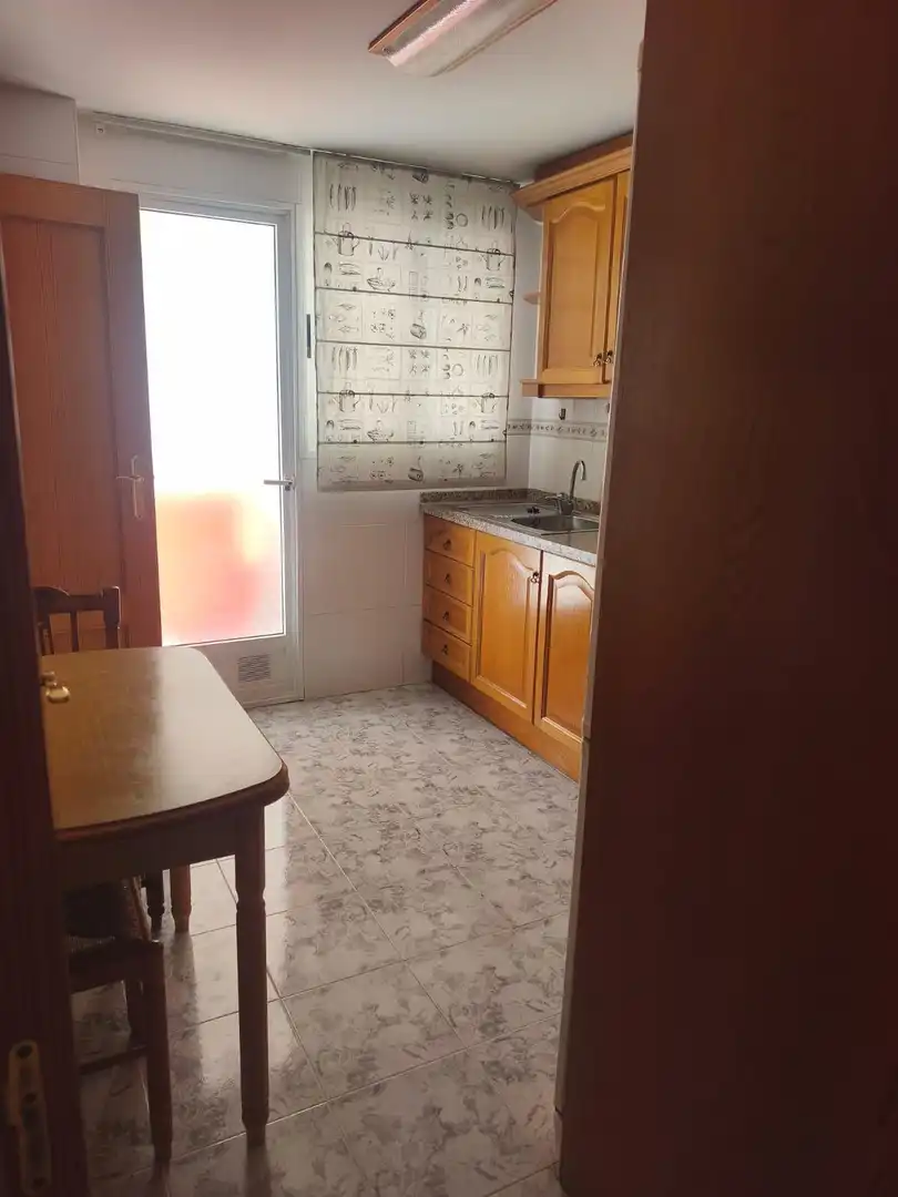 Kitchen of Flat for sale in Oliva  with Terrace