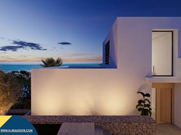 Detached house with pool for sale in Altea la Vella