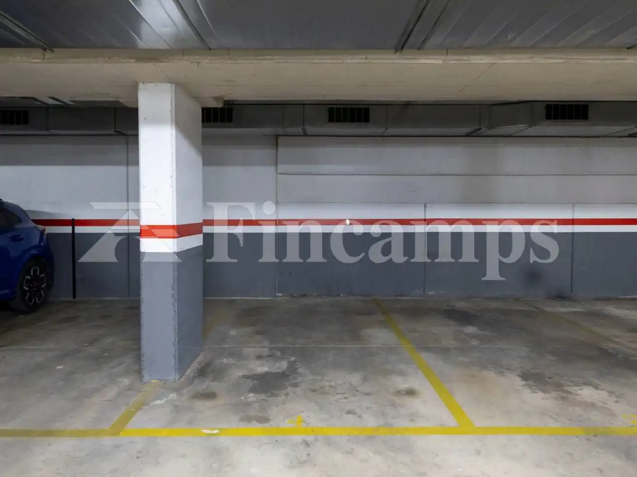 Parking de Apartamento en venta en Sabadell con Aire acondicionado, Calefacción y Balcón