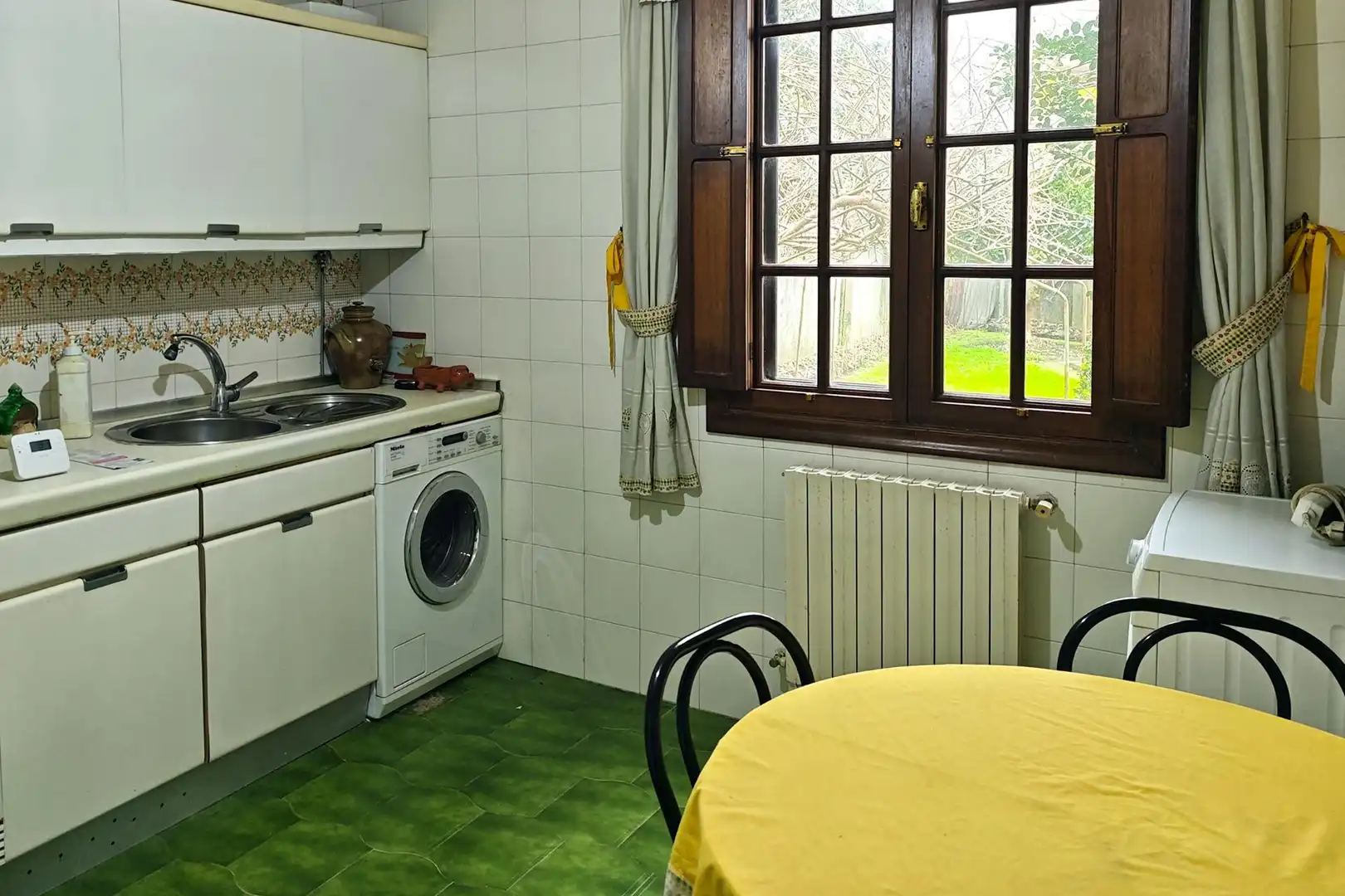 Cocina de Casa o chalet en venta en Vigo  con Jardín privado y Balcón