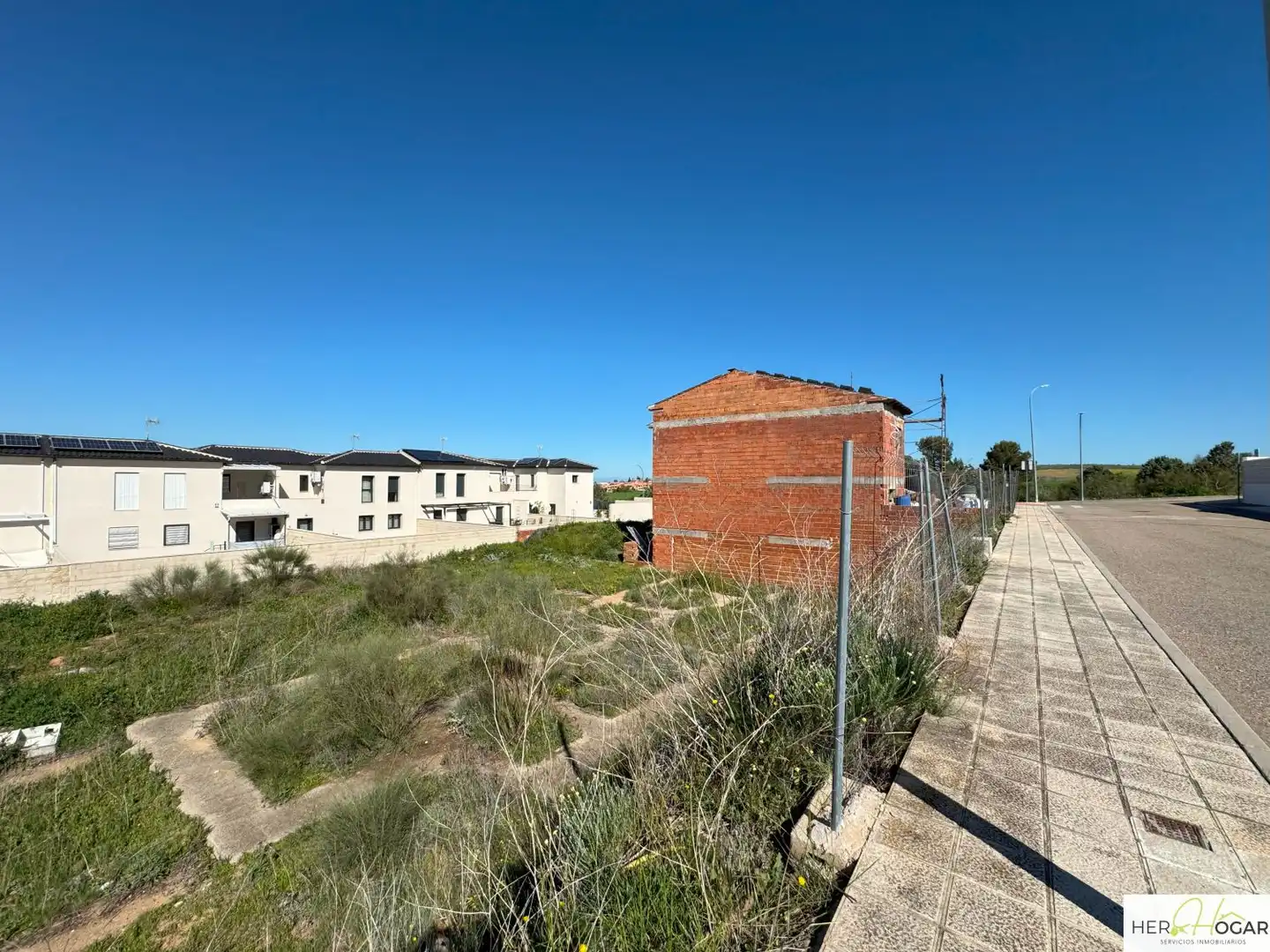 Terreny residencial en venda a Argés