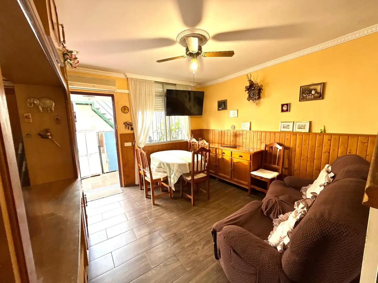 Living room of Detached homes for sale in Nerja  with Air Conditioner, Private garden and Terrace