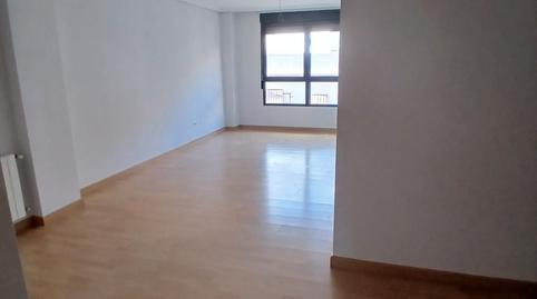 Photo 3 of Flat to rent in Carrer de Salvador Lluch, Mont-Olivet, Valencia