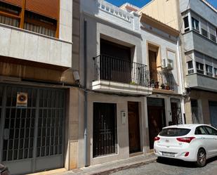 Exterior view of Single-family semi-detached for sale in Vila-real  with Terrace, Oven and Balcony