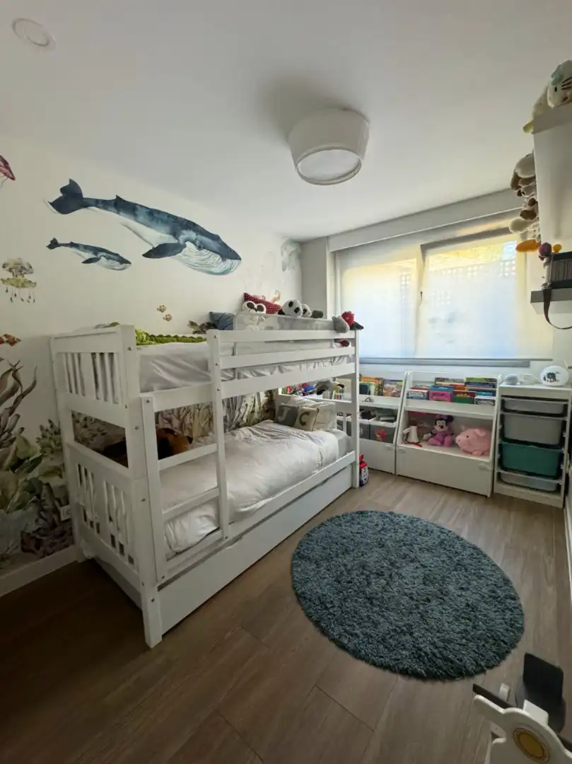 Habitación de Planta baja de alquiler en Boadilla del Monte con Aire acondicionado, Calefacción y Jardín privado