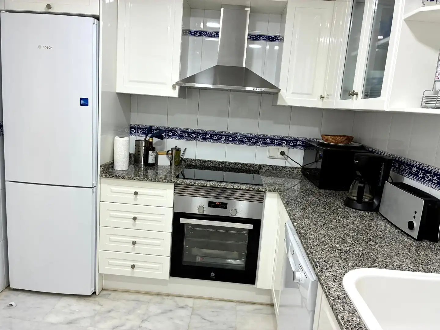 Cocina de Apartamento de alquiler en Altea con Aire acondicionado, Calefacción y Amueblado