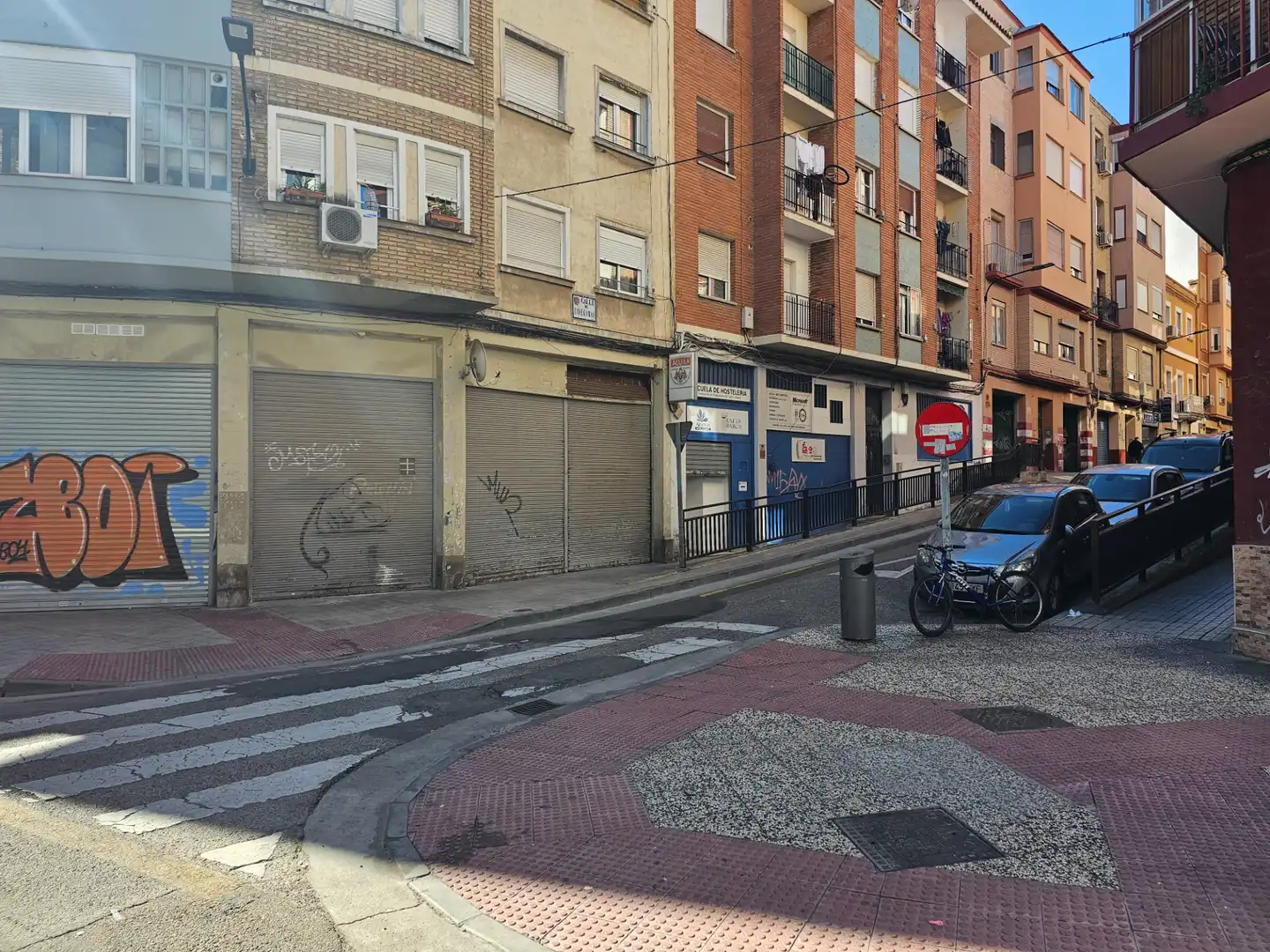 Vista exterior de Garatge en venda en Zaragoza