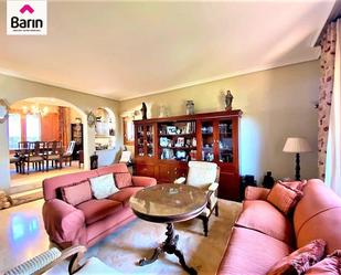 Living room of House or chalet for sale in  Córdoba Capital  with Air Conditioner, Heating and Private garden