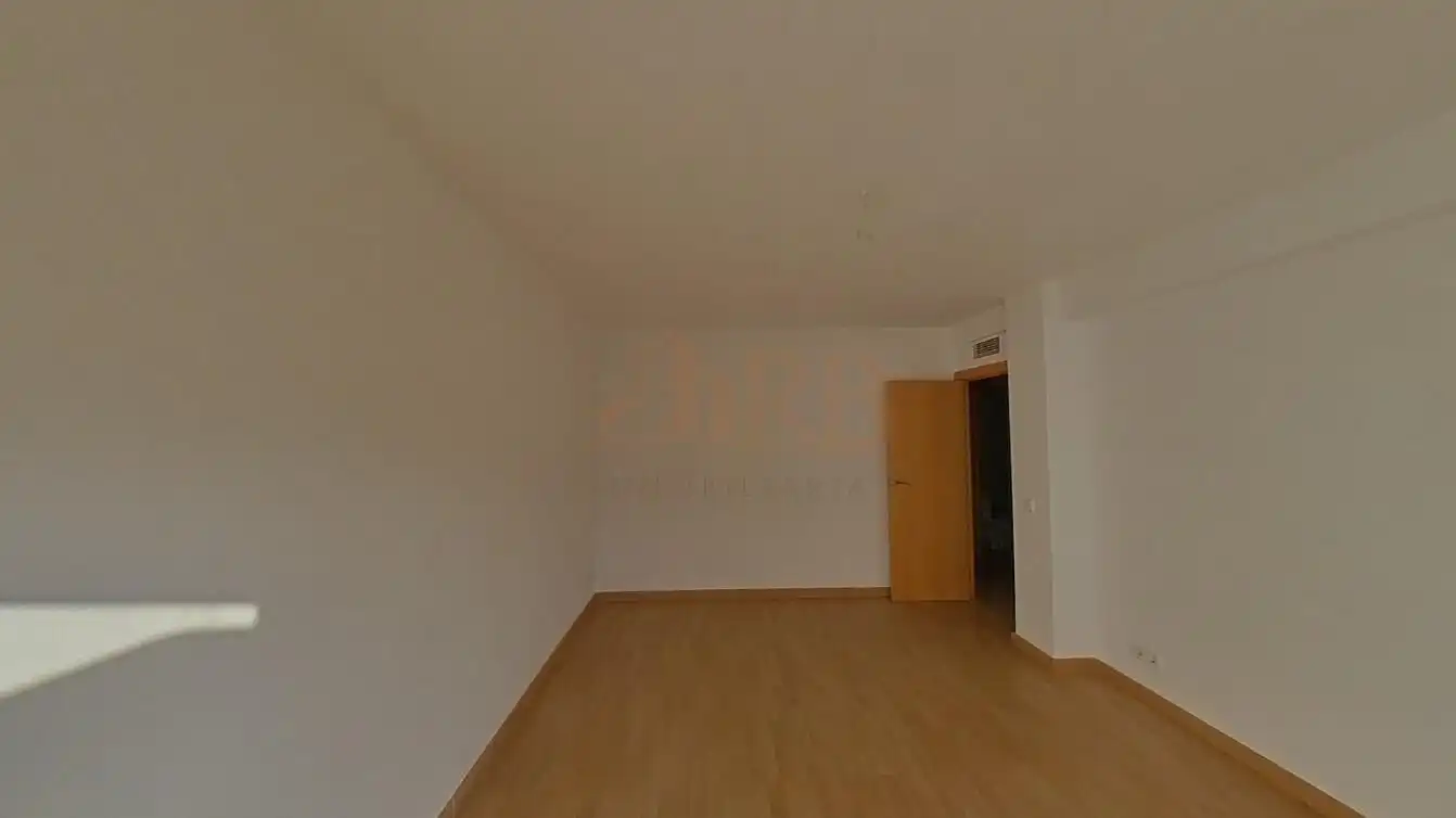 Habitación de Piso en venta en Castelldefels con Terraza y Piscina comunitaria