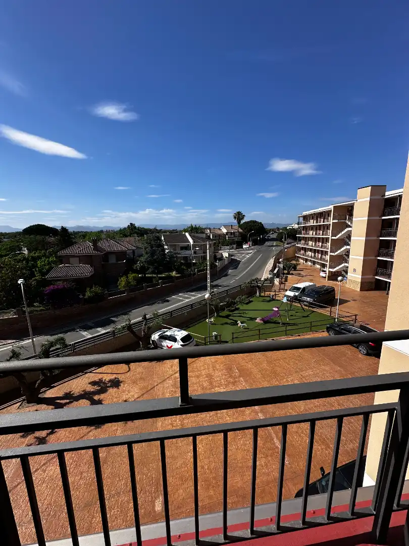 Vista exterior de Apartamento en venta en Cambrils con Aire acondicionado, Calefacción y Terraza