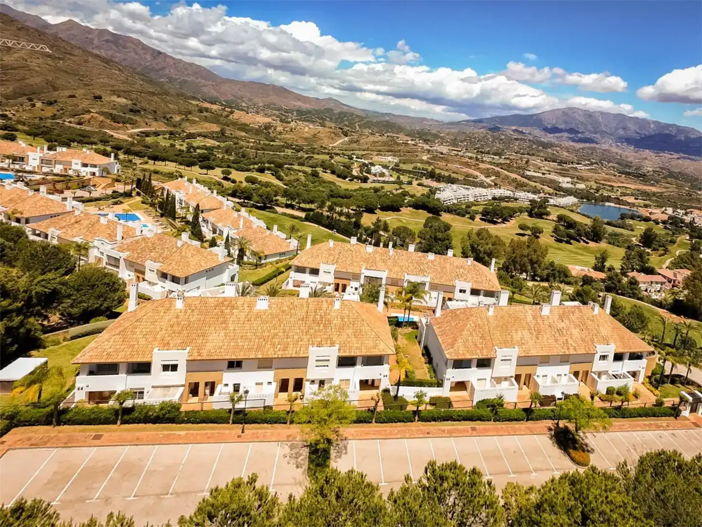 Vista exterior de Piso de alquiler en La Cala Golf - Lagar Martell