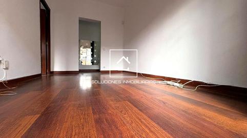 Foto 3 de Piso en venta en Del Puerto de la Morcuera, San Diego,  Madrid Capital