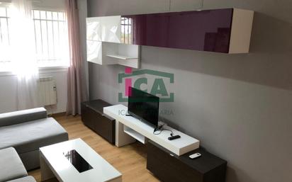 Living room of Flat for sale in Cáceres Capital  with Air Conditioner, Heating and Storage room